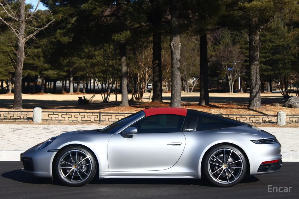 Фото 3 - Porsche 911