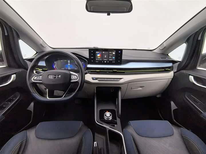 Фото 5 - Geely Geometry EX3
