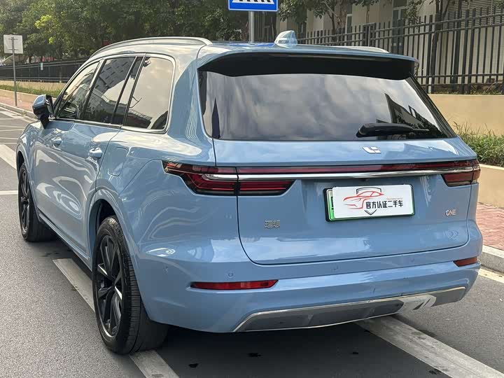 Фото 7 - LiXiang One