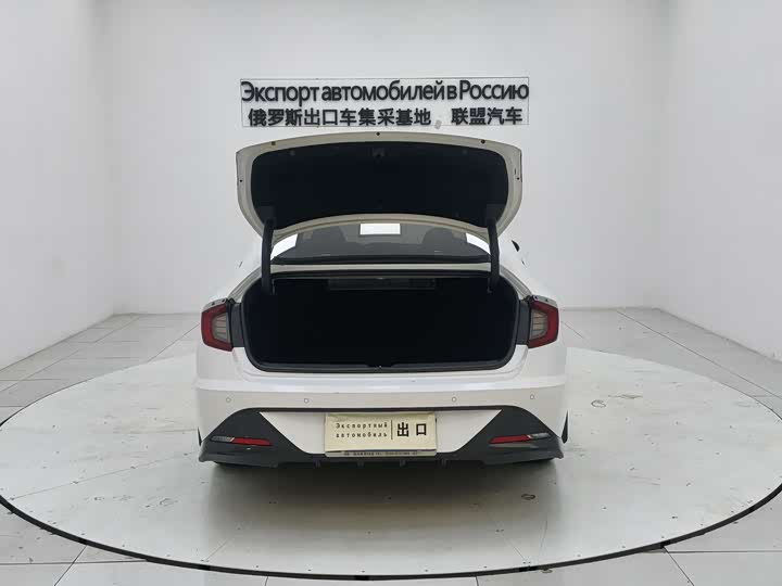 Фото 9 - Hyundai Sonata N Line