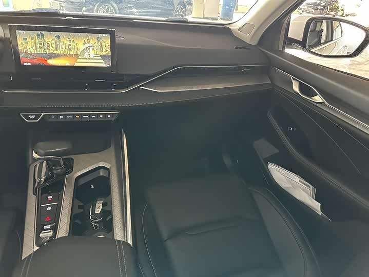 Photo 7 - Geely Preface