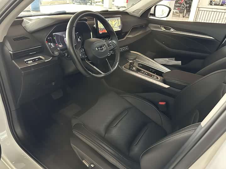 Photo 8 - Geely Preface