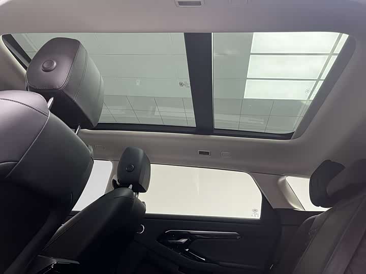 Фото 5 - Land Rover Range Rover Evoque L