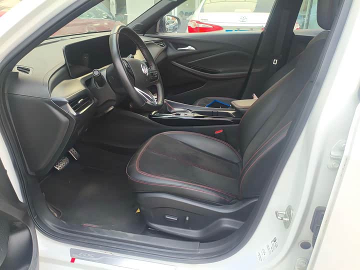 Фото 4 - Buick Verano