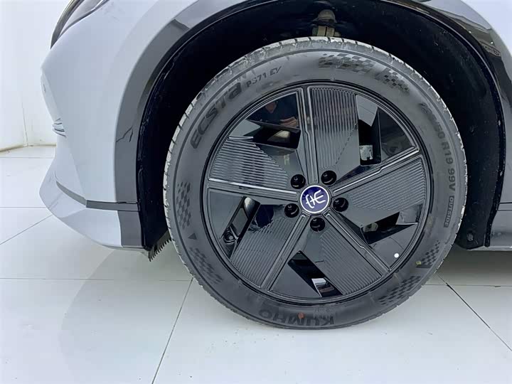 Фото 6 - BYD Song L