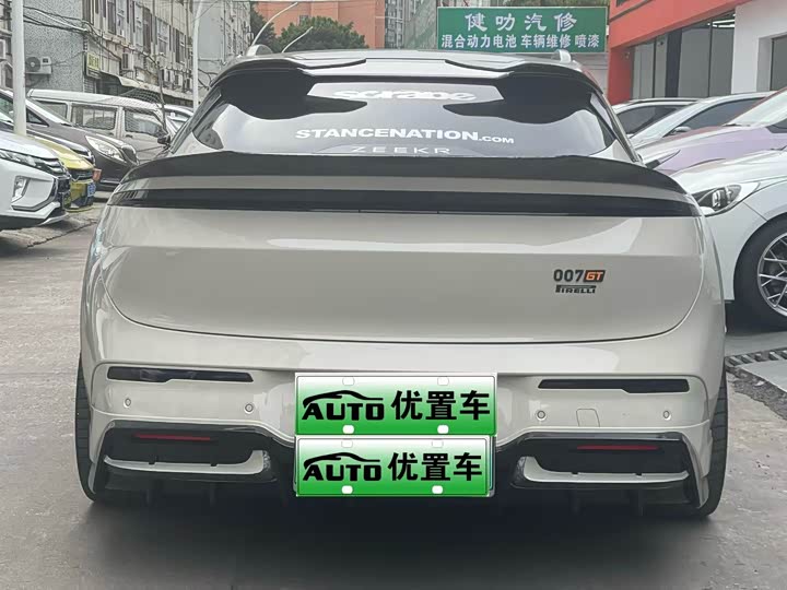 Фото 4 - Zeekr 007 GT