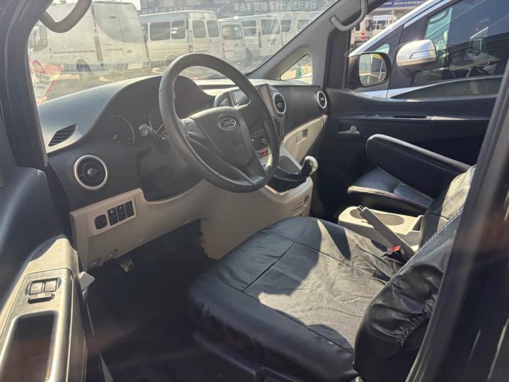 Фото 4 - JAC Refine M3