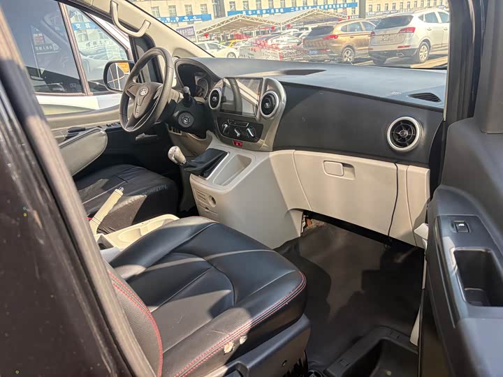 Фото 5 - JAC Refine M3