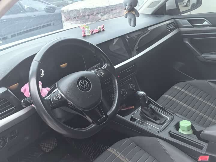 Фото 4 - Volkswagen Lavida