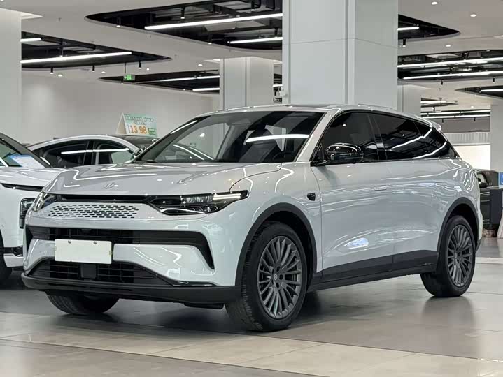 Фото 1 - Leapmotor C11