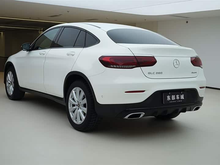 Фото 4 - Mercedes-Benz GLC-Class Coupe
