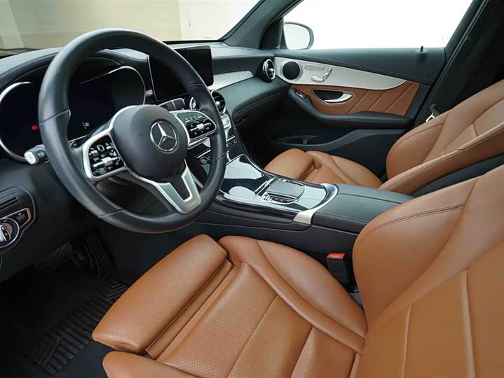 Фото 9 - Mercedes-Benz GLC-Class Coupe