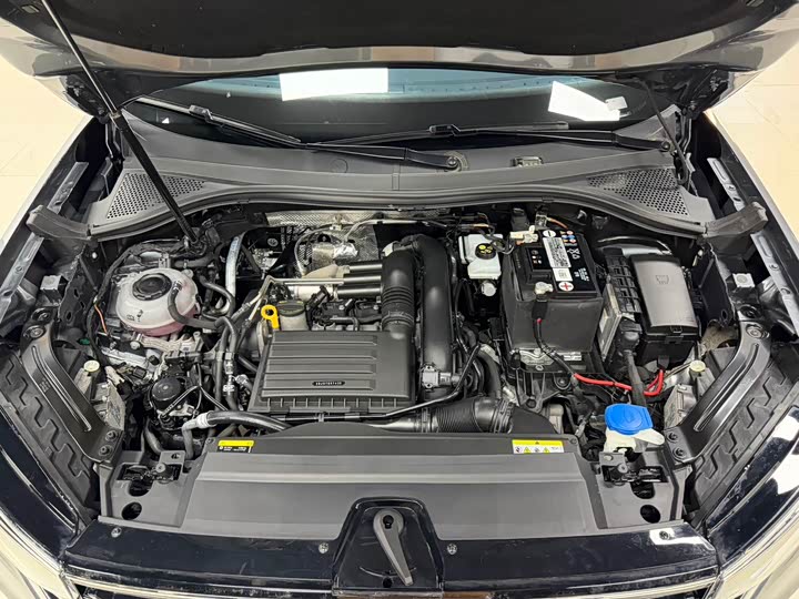 Фото 9 - Volkswagen Tayron