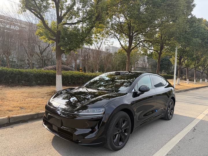 Фото 1 - Luxeed R7