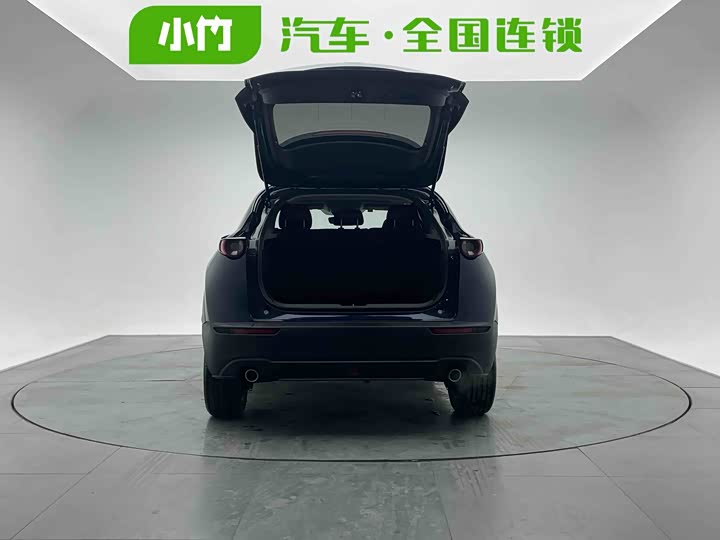 Фото 5 - Mazda CX-30