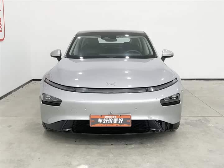 Фото 3 - XPeng P7