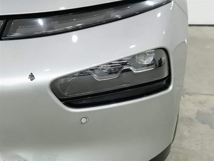 Фото 7 - XPeng P7