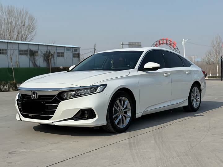 Фото 1 - Honda Accord