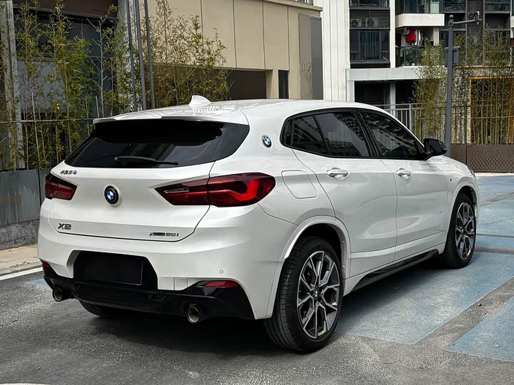 Фото 6 - BMW X2