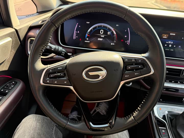 Фото 2 - GAC Trumpchi M6