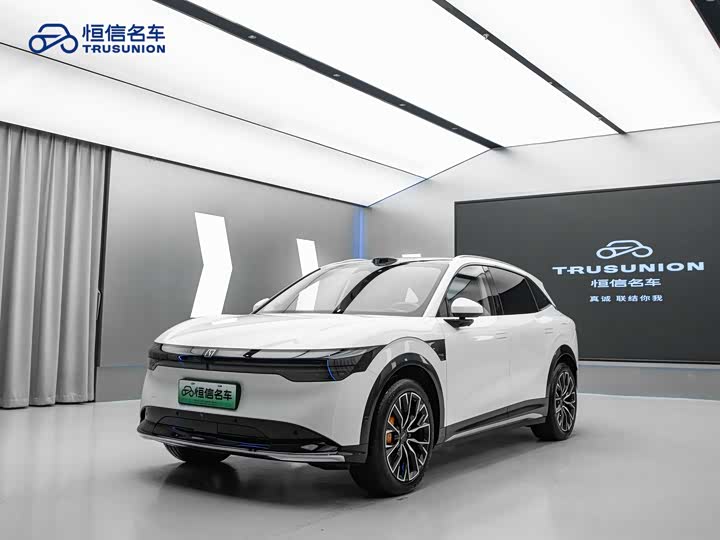 Фото 1 - Zeekr 7X