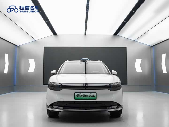 Фото 2 - Zeekr 7X