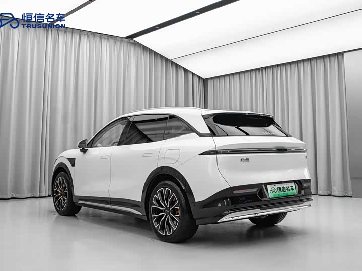 Фото 6 - Zeekr 7X