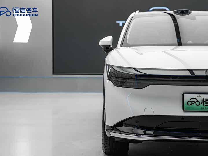 Фото 7 - Zeekr 7X