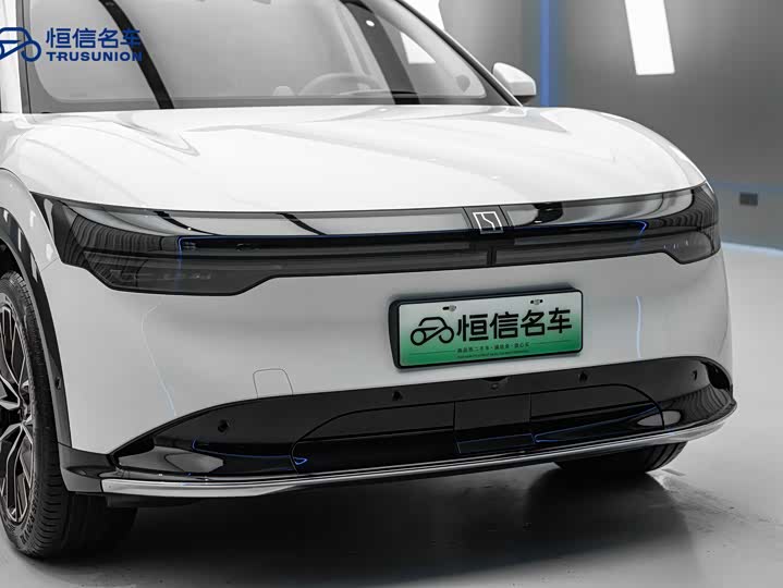 Фото 8 - Zeekr 7X