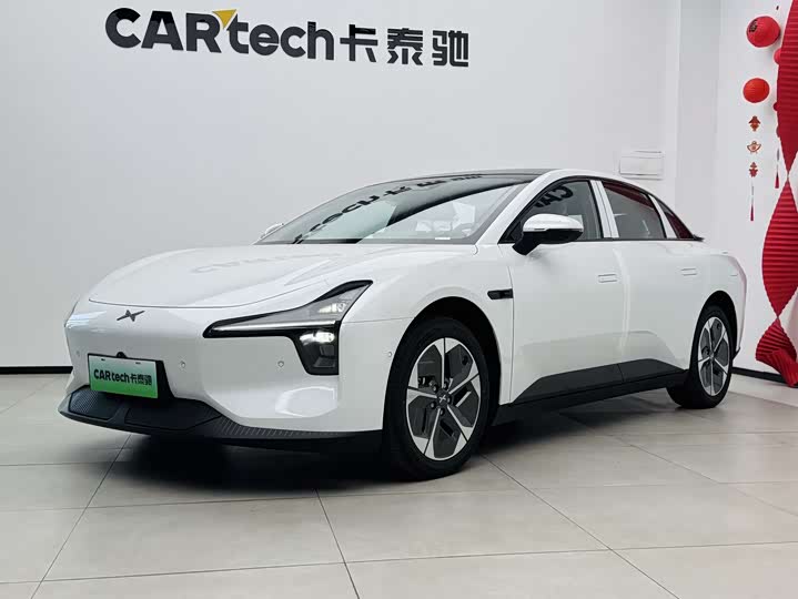 Фото 1 - XPeng Mona M03