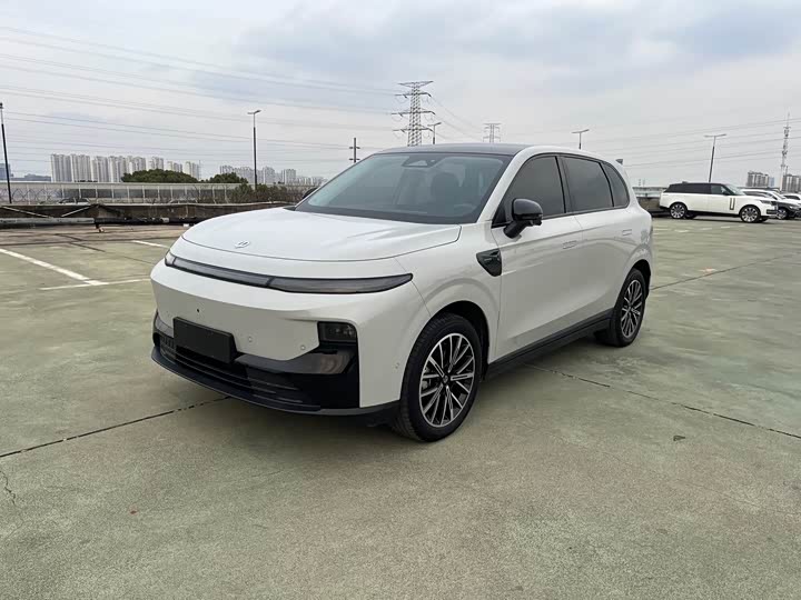 Фото 1 - Leapmotor B10