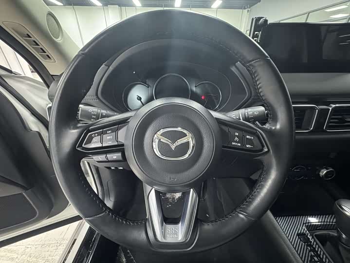 Фото 9 - Mazda CX-5