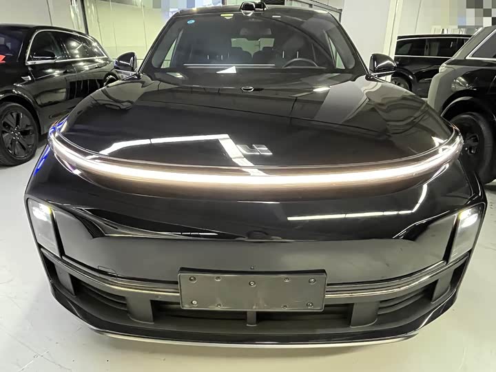 Фото 2 - LiXiang L8