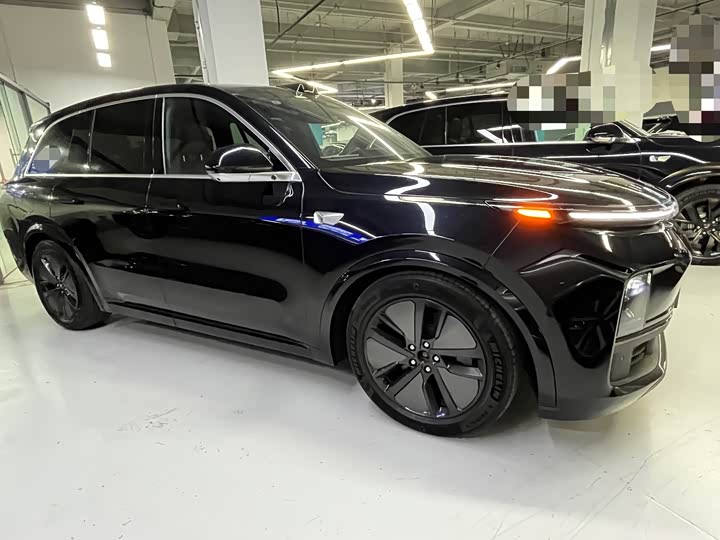 Фото 3 - LiXiang L8