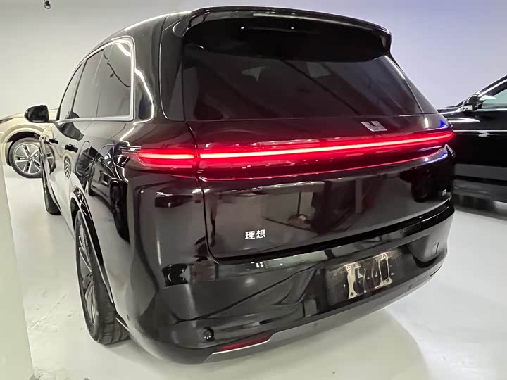 Фото 4 - LiXiang L8