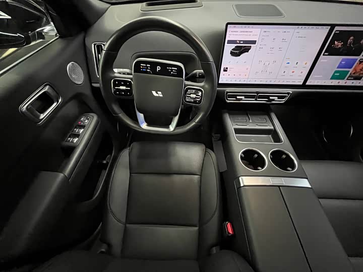 Фото 9 - LiXiang L8