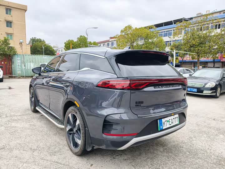 Фото 9 - BYD Tang Hybrid/EV