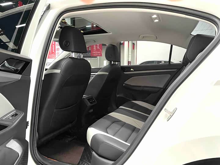 Фото 9 - Volkswagen Bora