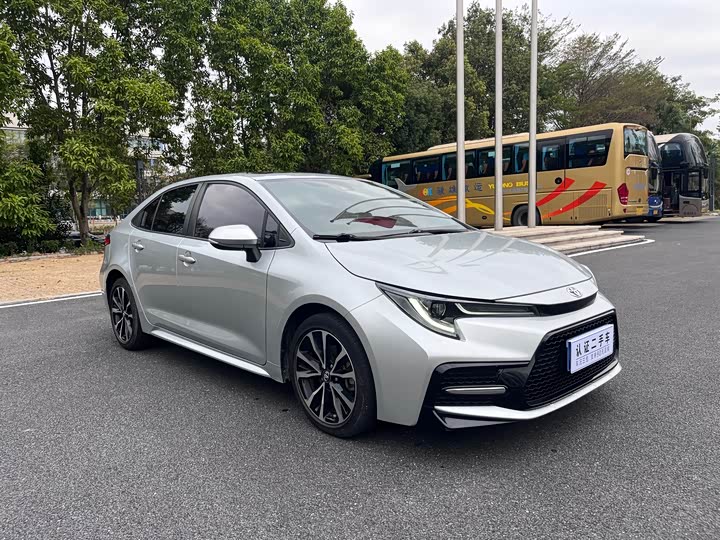 Фото 3 - Toyota Levin