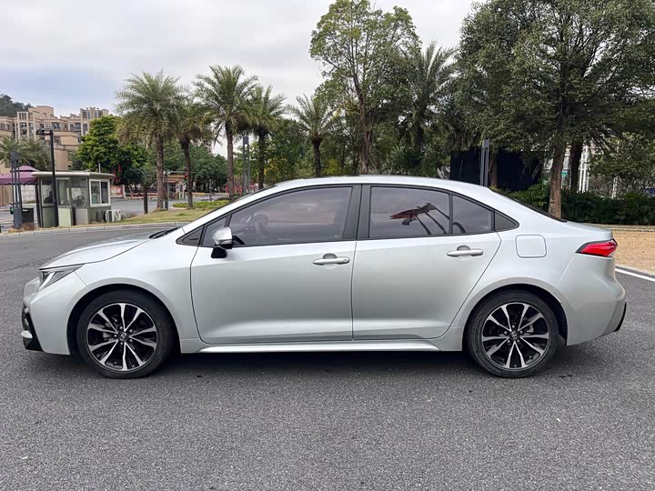 Фото 7 - Toyota Levin