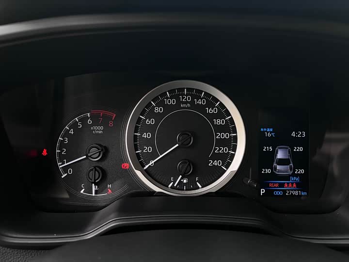 Фото 8 - Toyota Levin