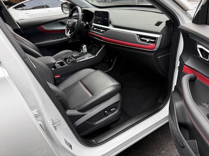 Фото 9 - Chery Tiggo 7