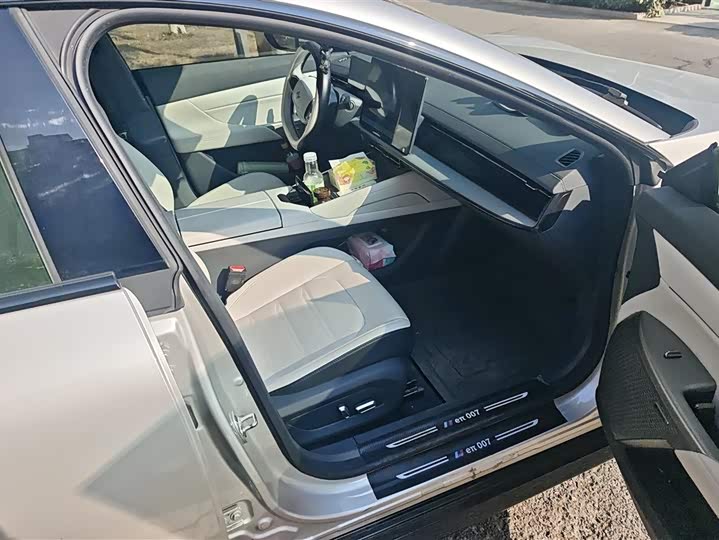 Фото 8 - Dongfeng Yipai eπ 007