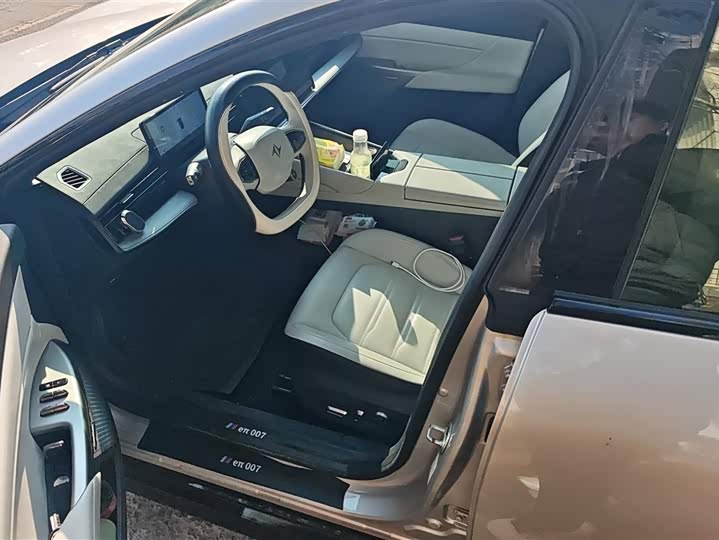 Фото 9 - Dongfeng Yipai eπ 007