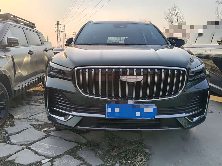 Photo 2 - Geely Monjaro