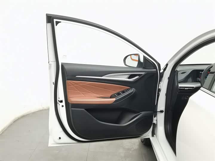 Photo 8 - Changan Eado Plus