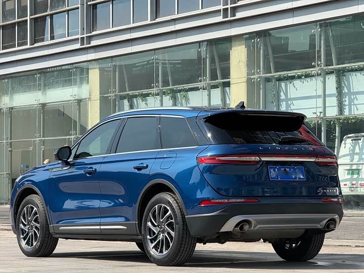 Фото 5 - Lincoln Corsair