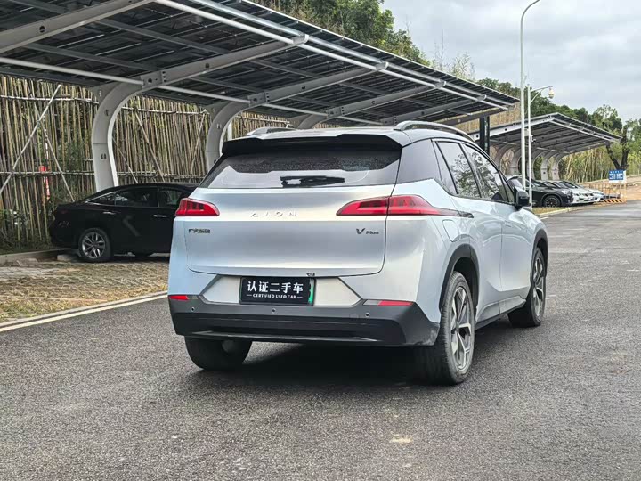 Фото 4 - GAC Aion V
