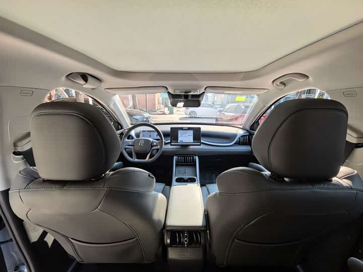 Фото 8 - BYD Yuan Plus