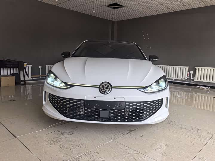 Фото 2 - Volkswagen Lamando L